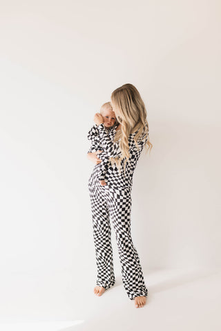 Women's Bamboo Pajamas | Black & White Wavy Checkerboard