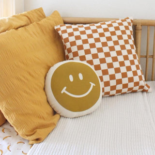 checkered pillow cover